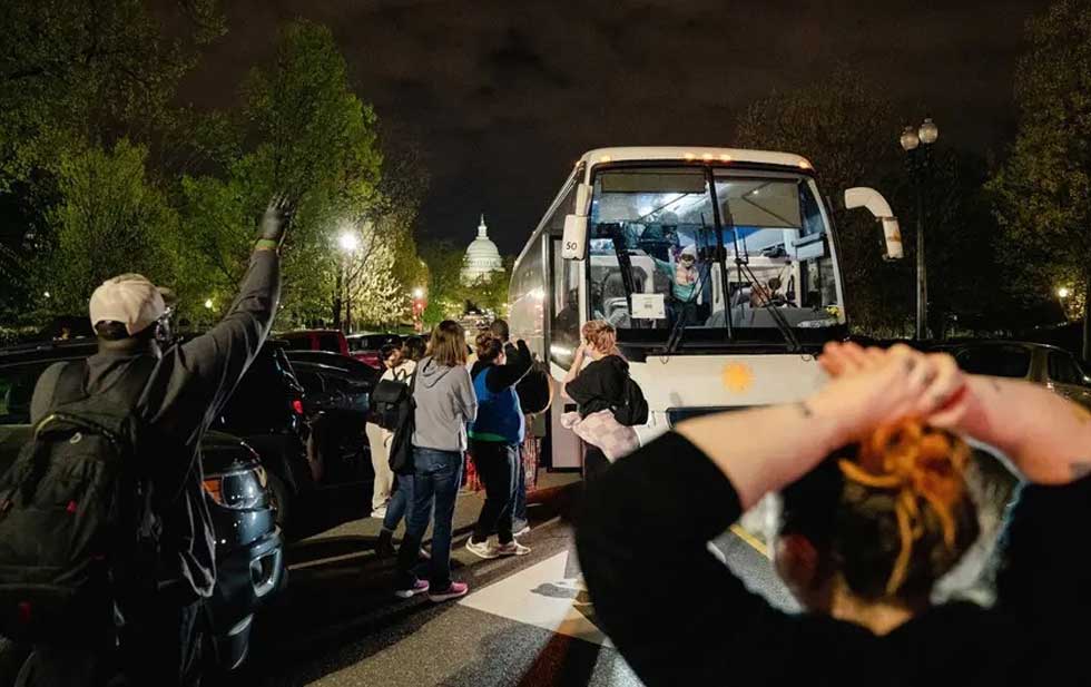 Migrantes buses Washington