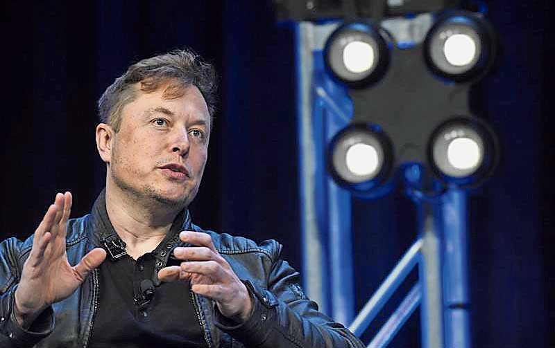Musk asks for funds for satellite network in Ukraine