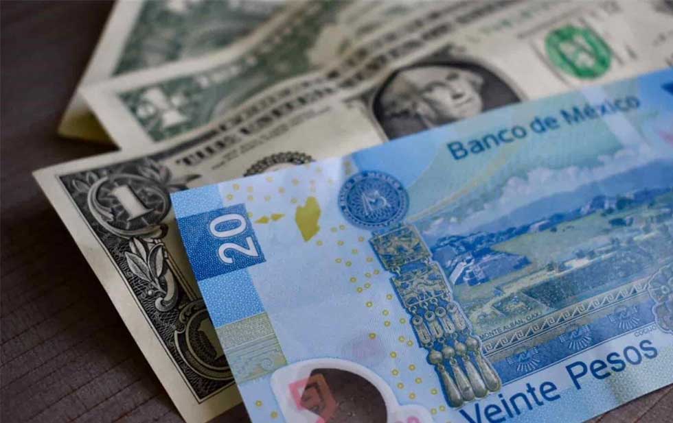 Moody’s warns of ‘imminent’ peso depreciation