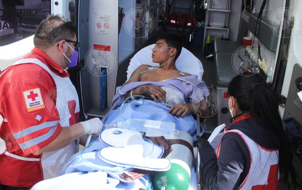 Three injured migrants change hospitals